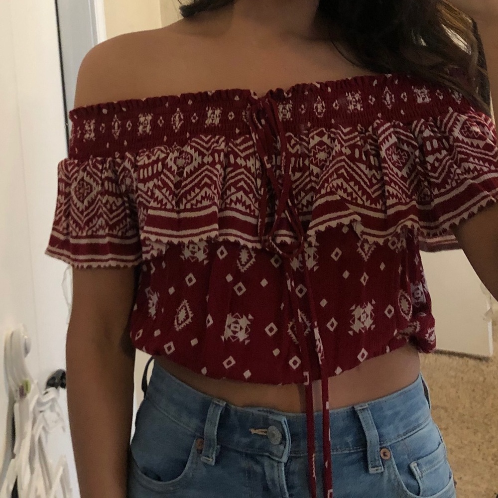 Off shoulder crop top